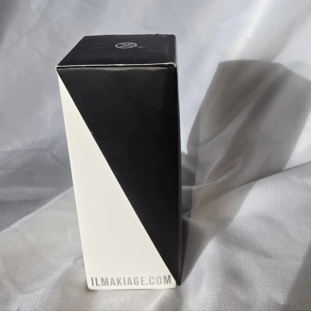 IL MAKIAGE Woke Up Like This Foundation 20 GL,40 CL,75 CL
